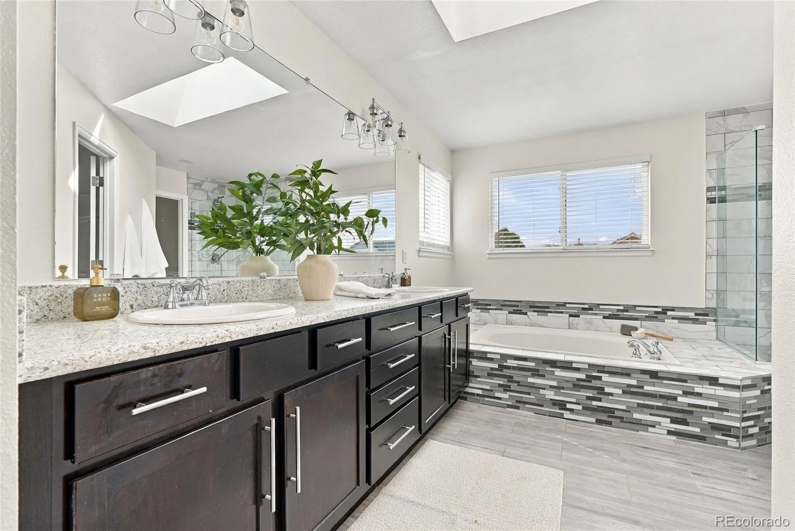 5070 S Olathe Centennial CO 80015 | MLS #REC4217448 10012026155457 1600 27