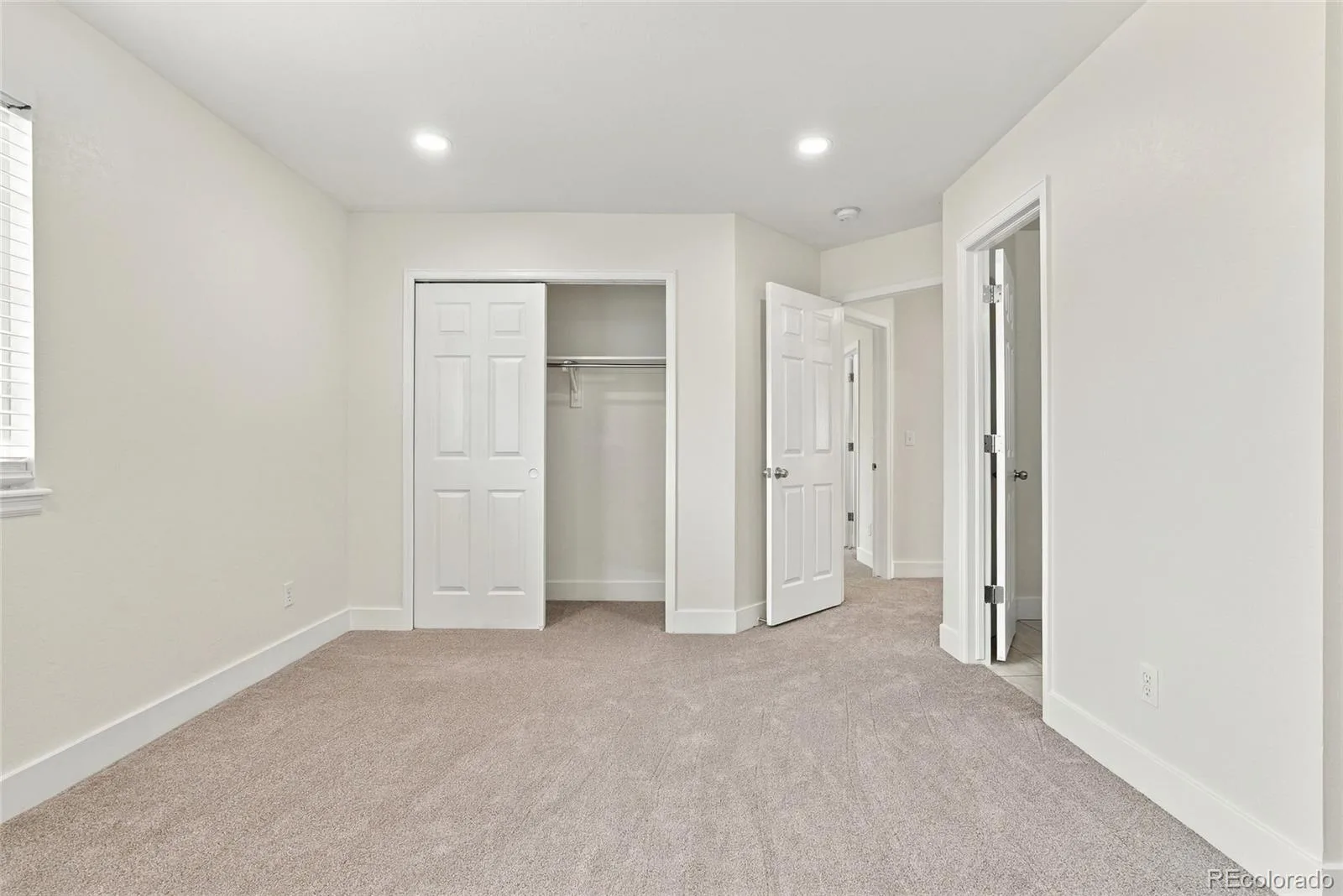 5070 S Olathe Centennial CO 80015 | MLS #REC4217448 10012026155457 1600 35