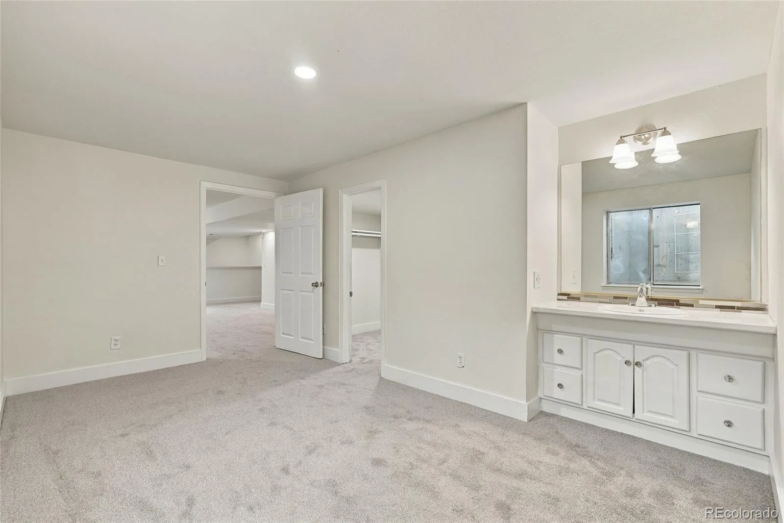 5070 S Olathe Centennial CO 80015 | MLS #REC4217448 10012026155457 1600 40