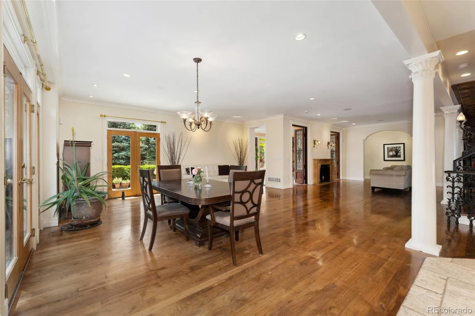 6901 E 12th Avenue Denver CO 80220 | MLS #REC4217728 08242026202145 1600 13