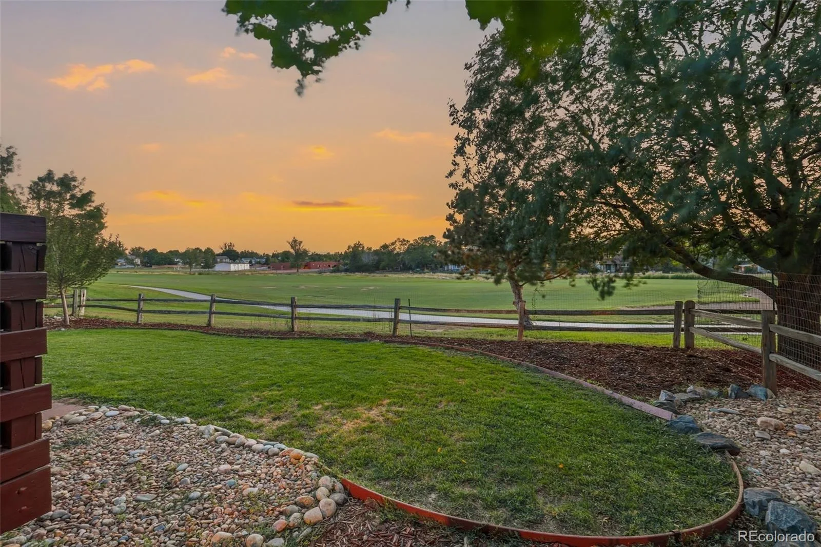 1561 E 133rd Avenue Thornton CO 80241 | MLS #REC4220347 08302026002558 1600 38