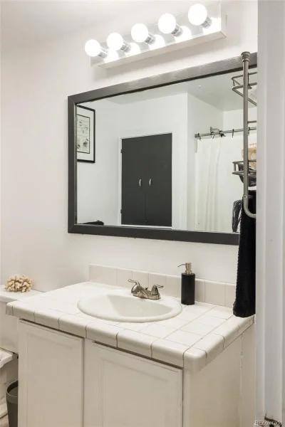 22 Colorado Boulevard Denver CO 80206 | MLS #REC4220706 07312026234534 800 18