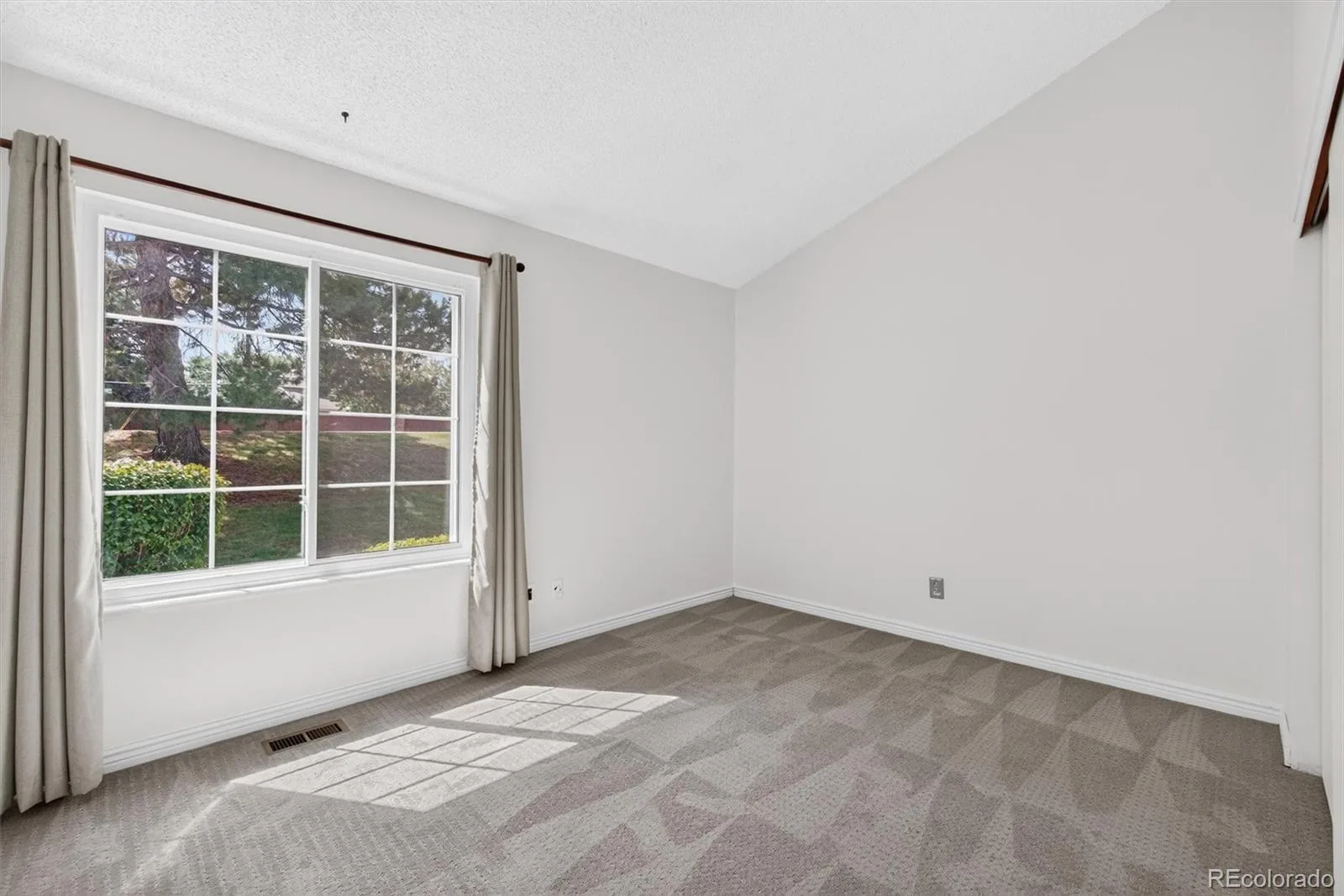13980 W 72nd Drive #F Arvada CO 80005 | MLS #REC4222412 08282026163536 1600 21
