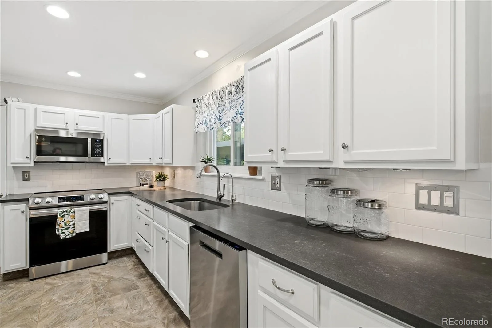 980 S Hudson Street Denver CO 80246 | MLS #REC4222484 09232026064254 1600 15