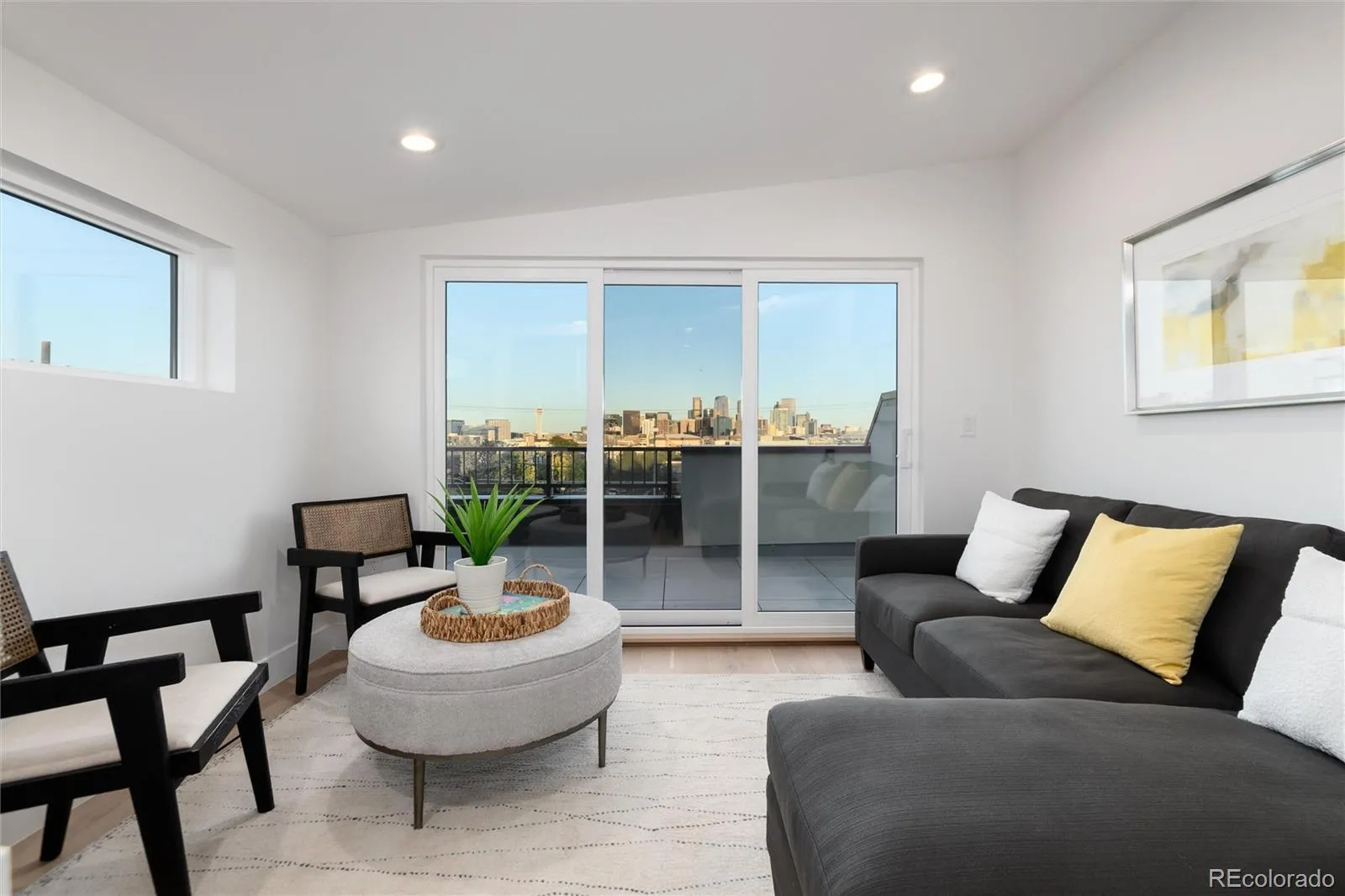 04172026184841 1600 24