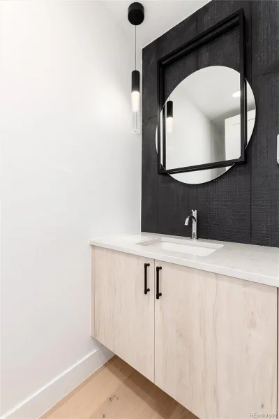 04172026184841 800 15