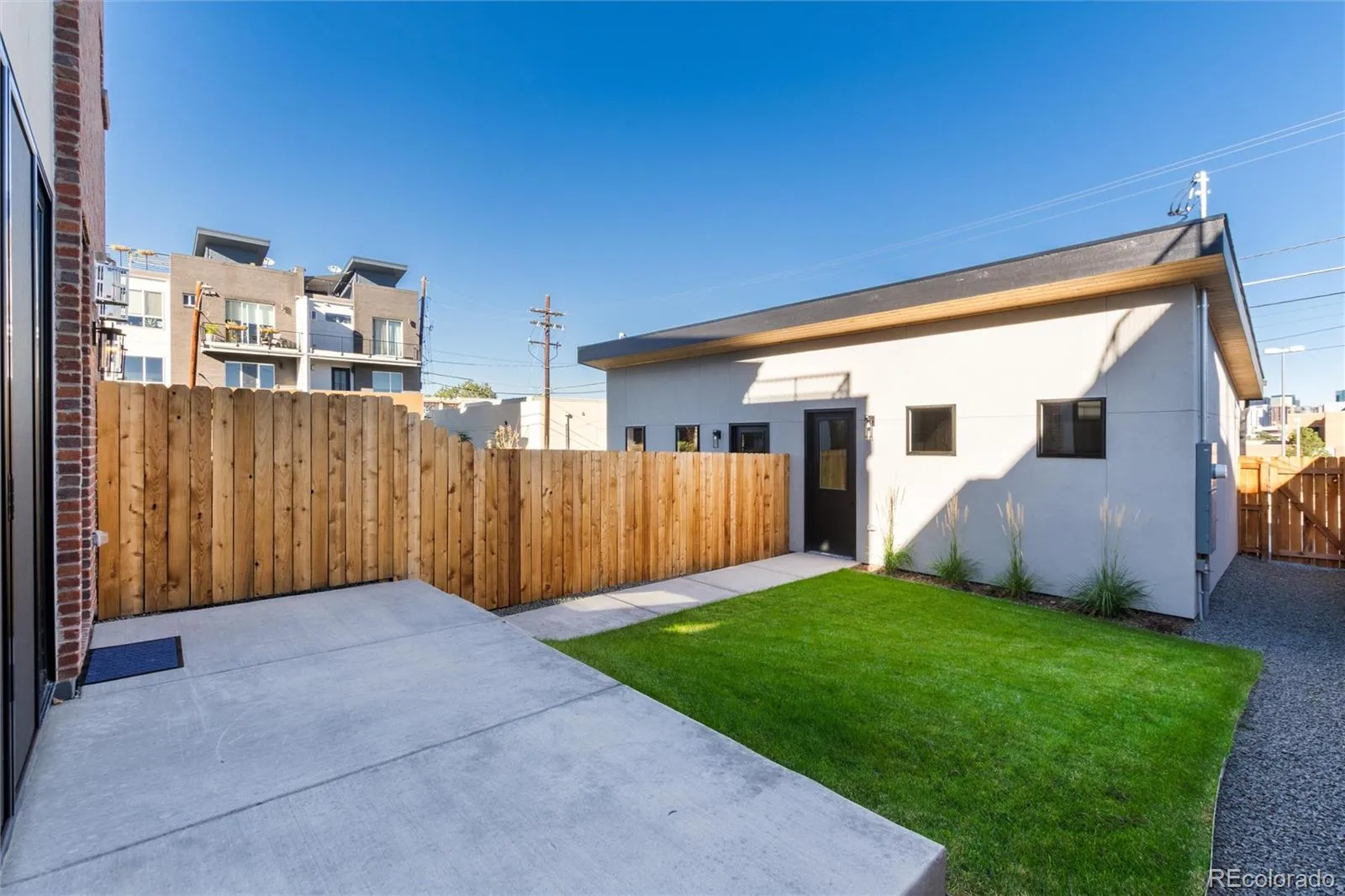 2088 Eliot Street Denver CO 80211 MLS #REC4226632 05032026173822 1600 38