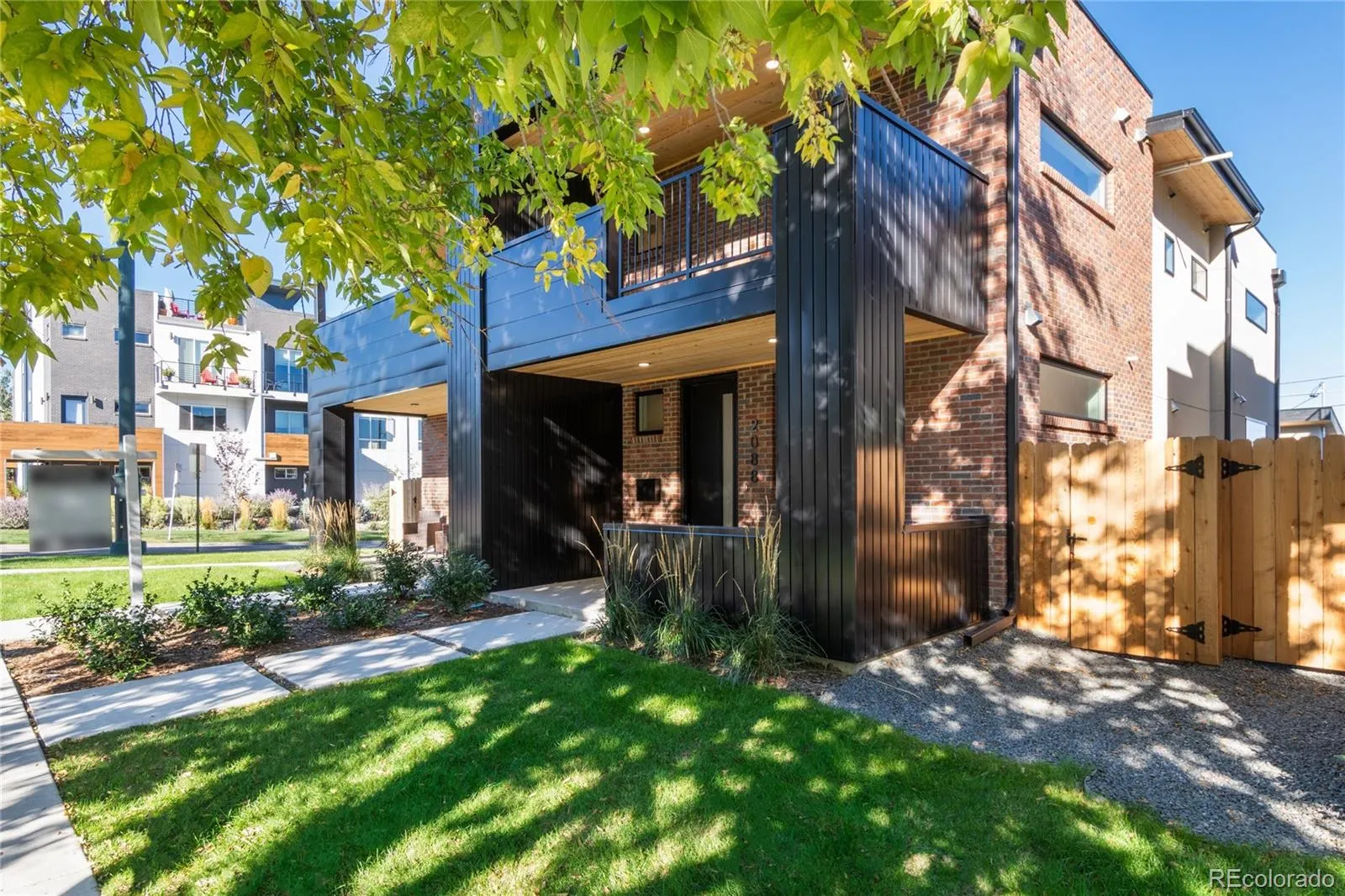 2088 Eliot Street Denver CO 80211 MLS #REC4226632 05032026173822 1600 46