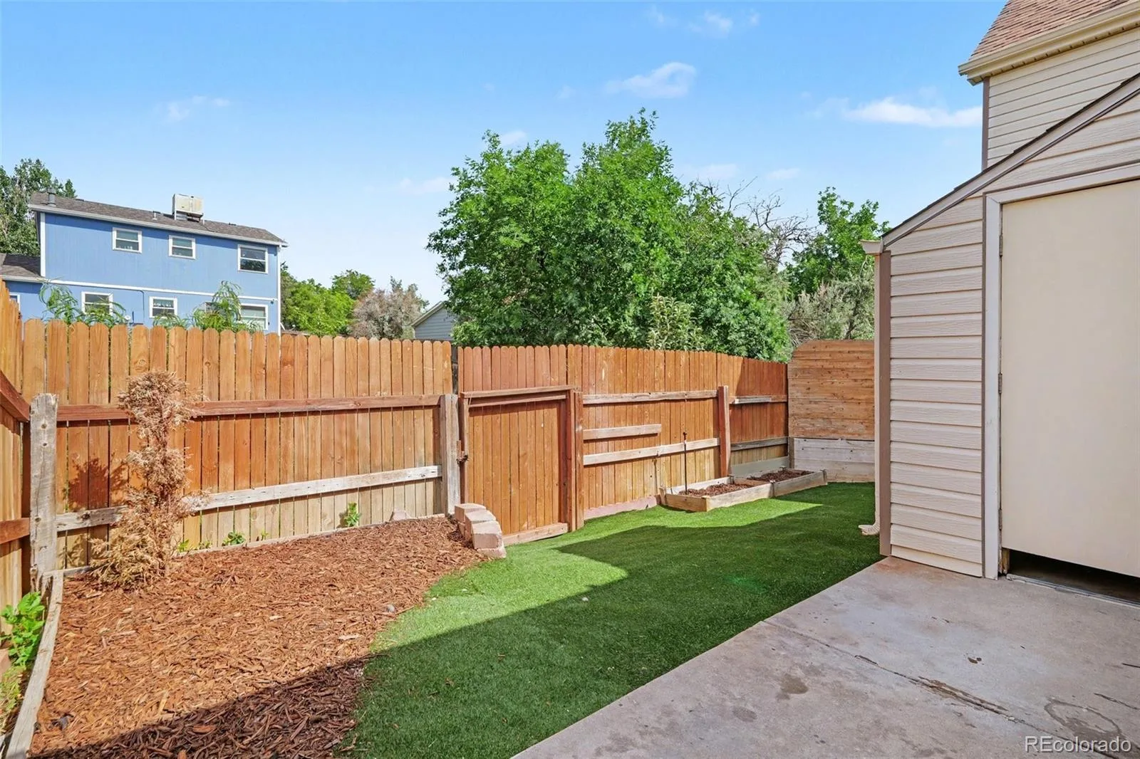 4646 S Dillon Court #A Aurora CO 80015 | MLS #REC4228250 08202026234413 1600 20
