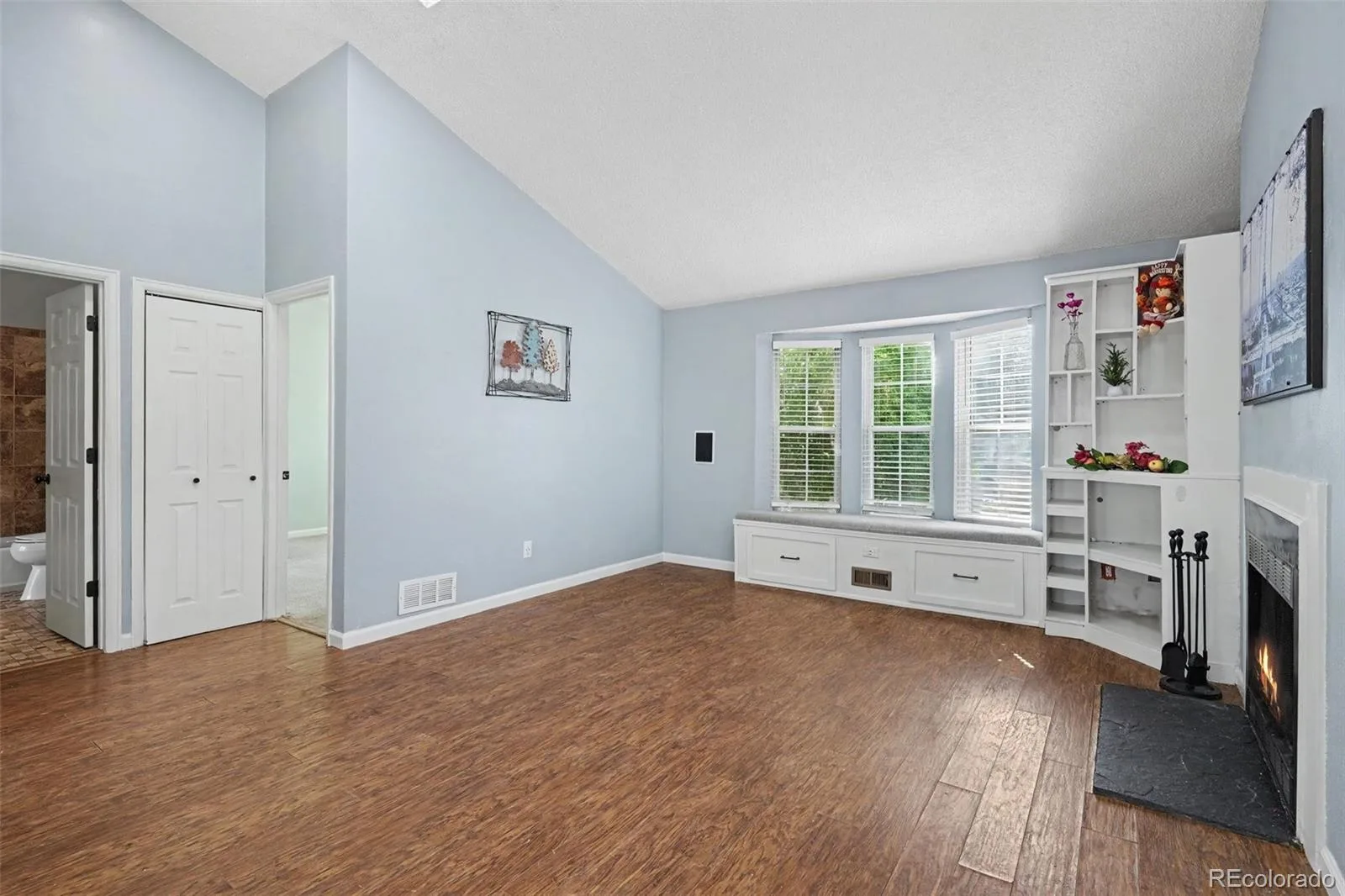 4646 S Dillon Court #A Aurora CO 80015 | MLS #REC4228250 08202026234413 1600 8