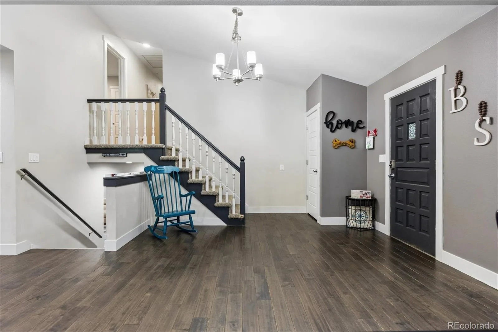 3734 S Golden Court Denver CO 80235 | MLS #REC4228284 10132026193807 1600 2