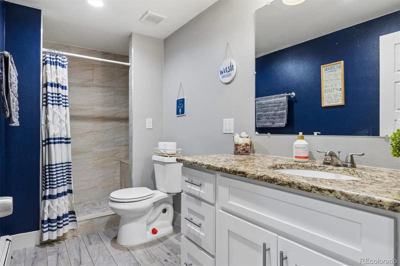 3734 S Golden Court Denver CO 80235 | MLS #REC4228284 10132026193807 1600 28