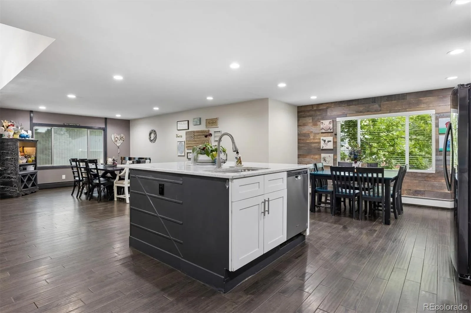 3734 S Golden Court Denver CO 80235 | MLS #REC4228284 10132026193807 1600 9