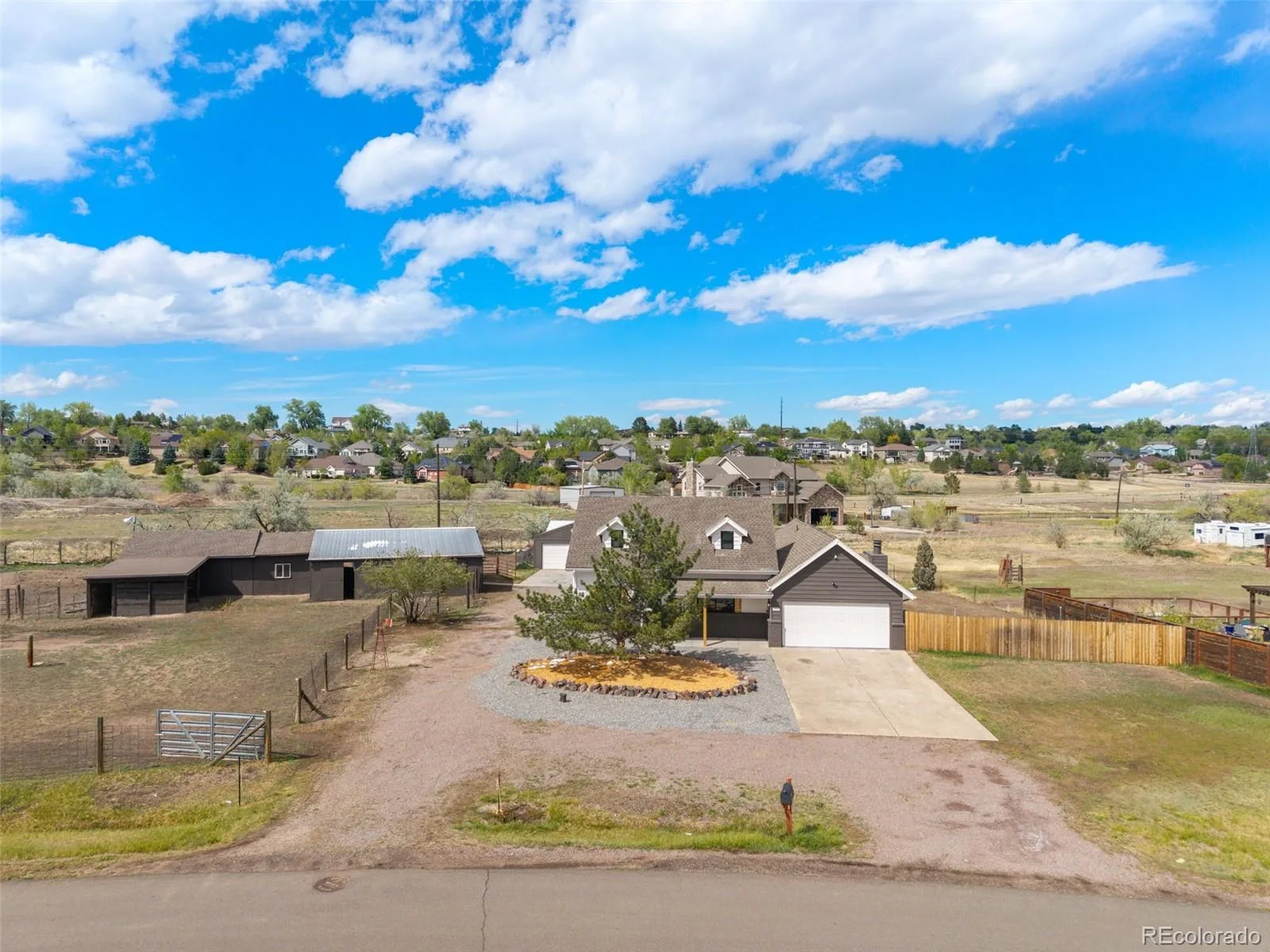 12883 W 75th Place Arvada CO 80005 MLS #REC4229209 06112026171706 1600 38
