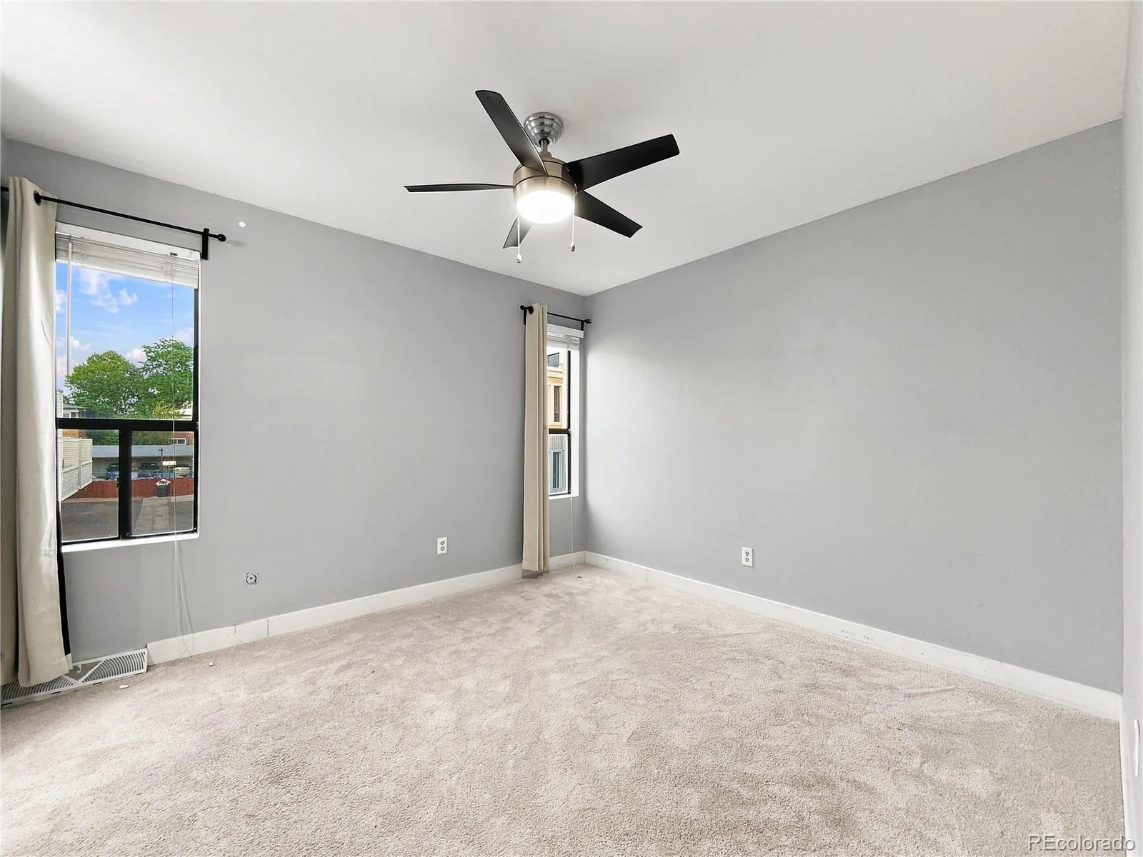 1050 S Monaco St Parkway Denver CO 80224 | MLS #REC4230455 10152026061839 1600 10