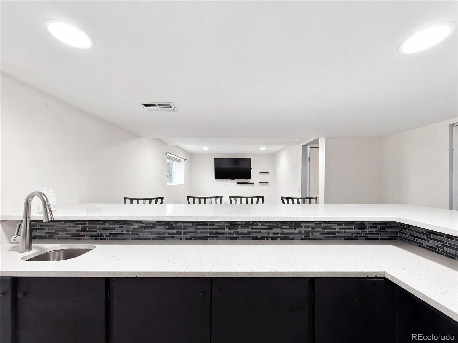 1050 S Monaco St Parkway Denver CO 80224 | MLS #REC4230455 10152026061839 1600 21