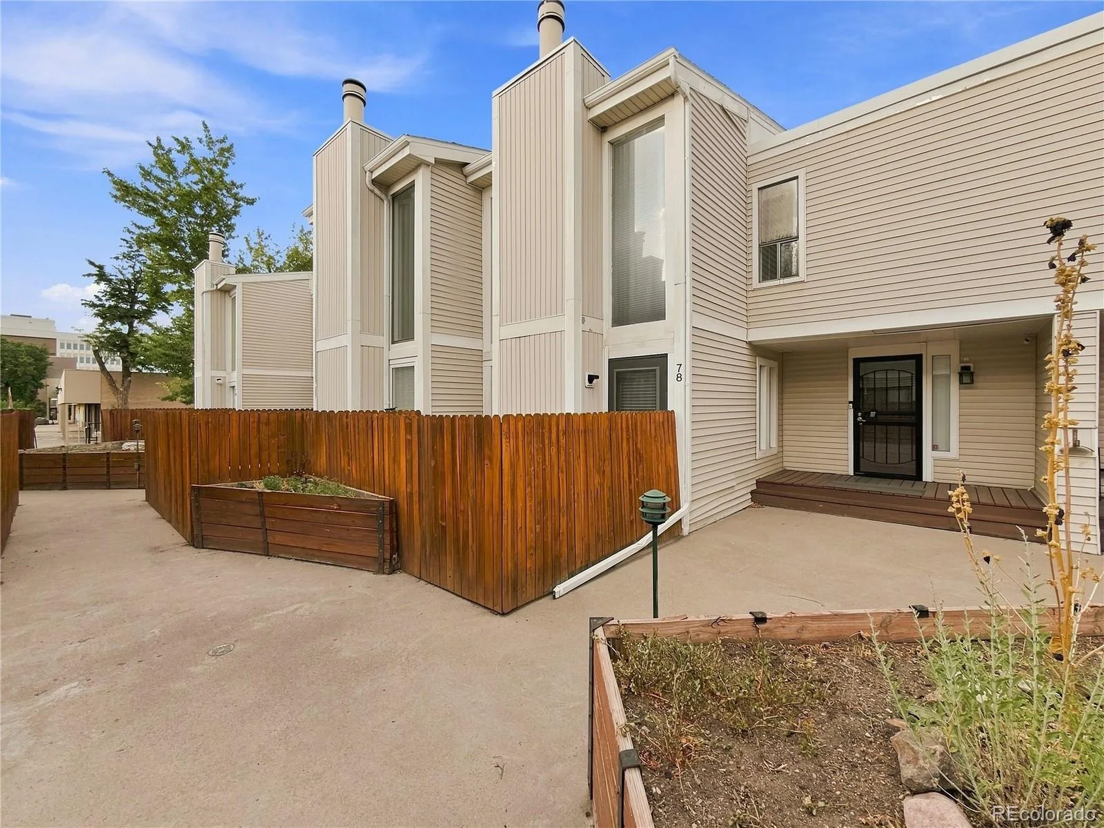 1050 S Monaco St Parkway Denver CO 80224 | MLS #REC4230455 10152026061839 1600 27