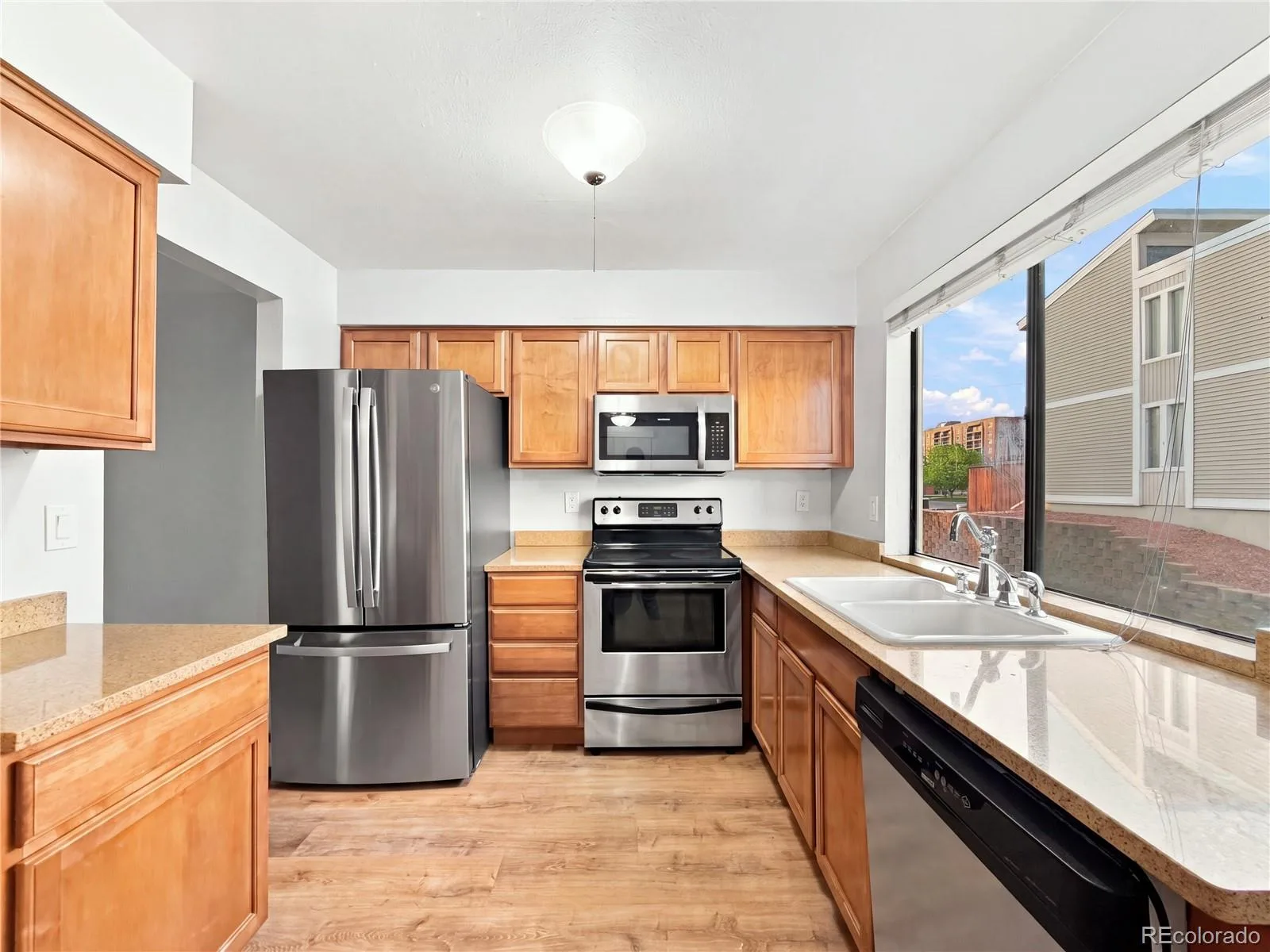 1050 S Monaco St Parkway Denver CO 80224 | MLS #REC4230455 10152026061839 1600 9