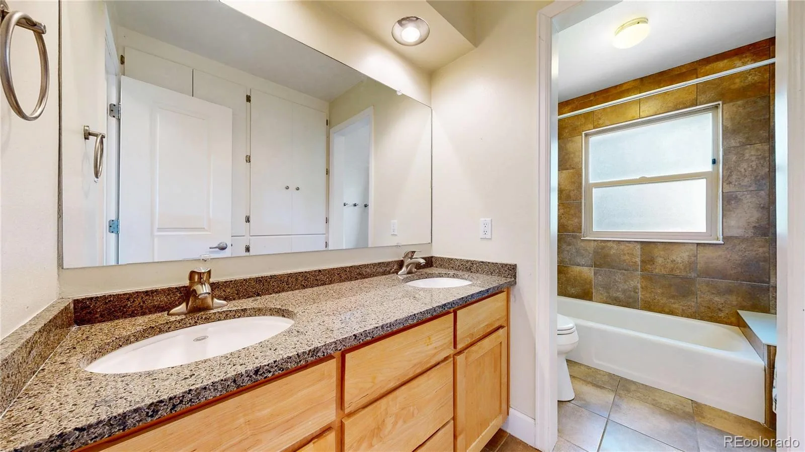 9450 E Evans Place Denver CO 80231 | MLS #REC4230811 08152026191831 1600 25