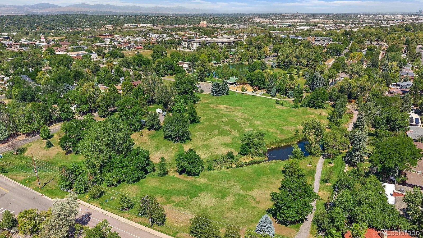 6046 S Valleyview Street Littleton CO 80120 | MLS #REC4231577 08262026210536 1600 37