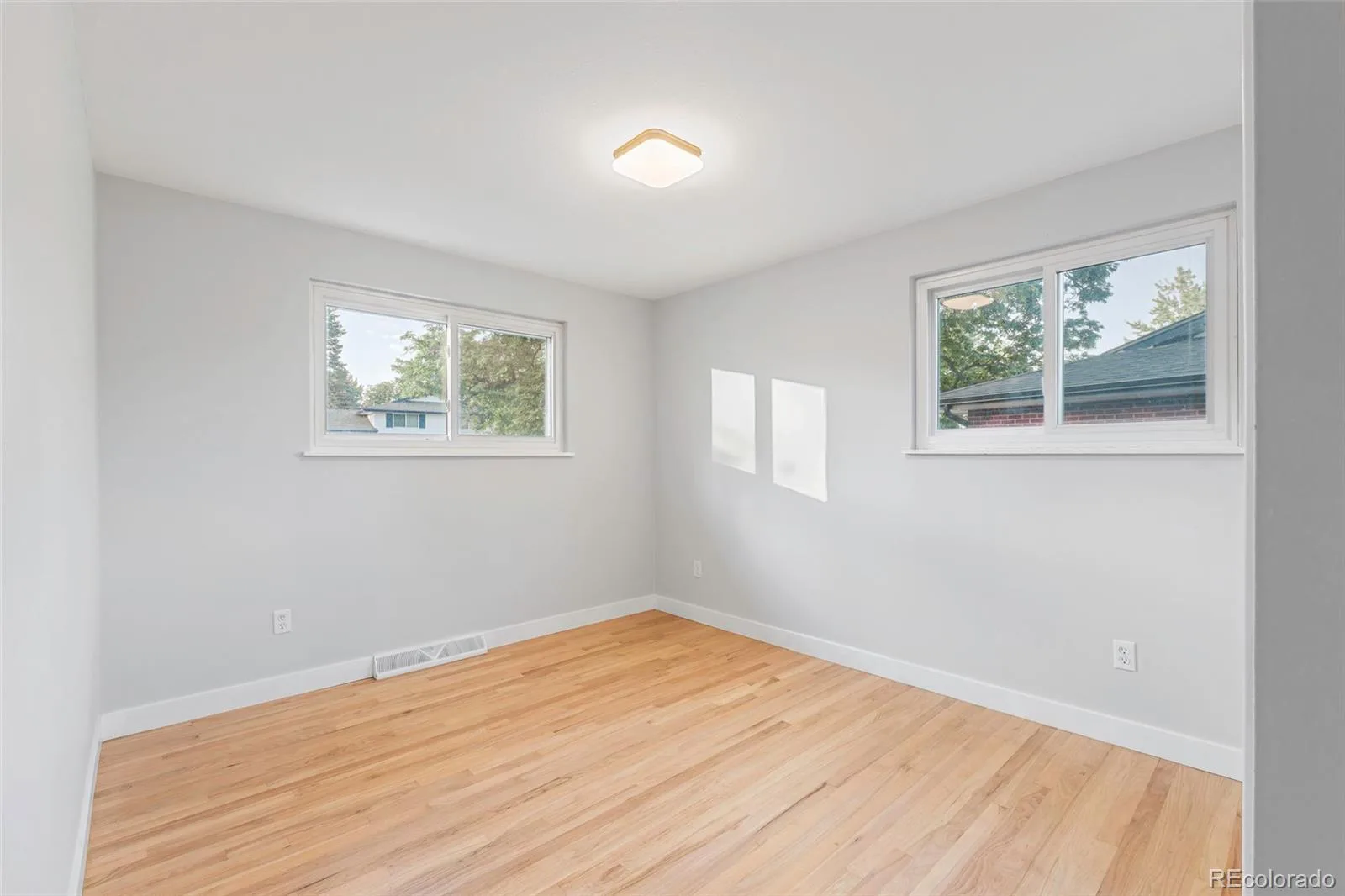 1256 S Dover Way Denver CO 80232 MLS #REC4232274 07152026013537 1600 22