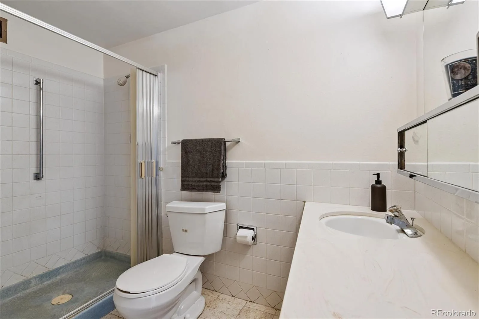 610 S Clinton Street #10B Denver CO 80247 MLS #REC4232368 07222026042209 1600 8