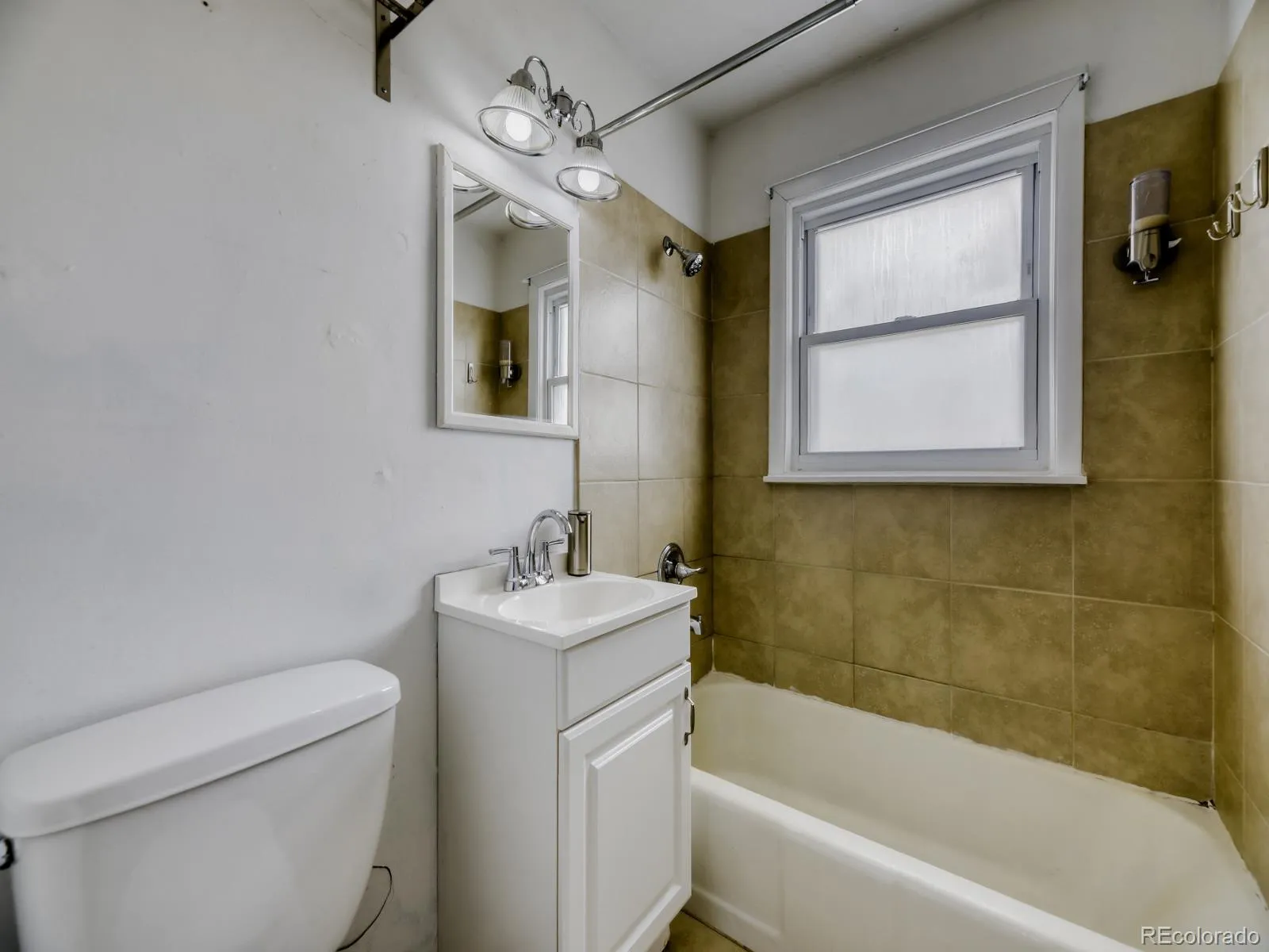 04092026215312 1600 10