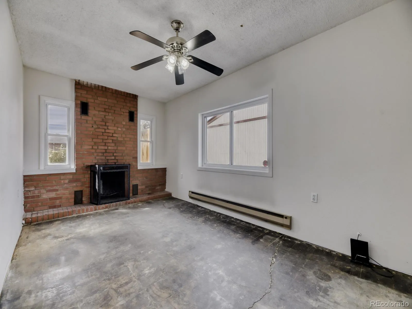 04092026215312 1600 14