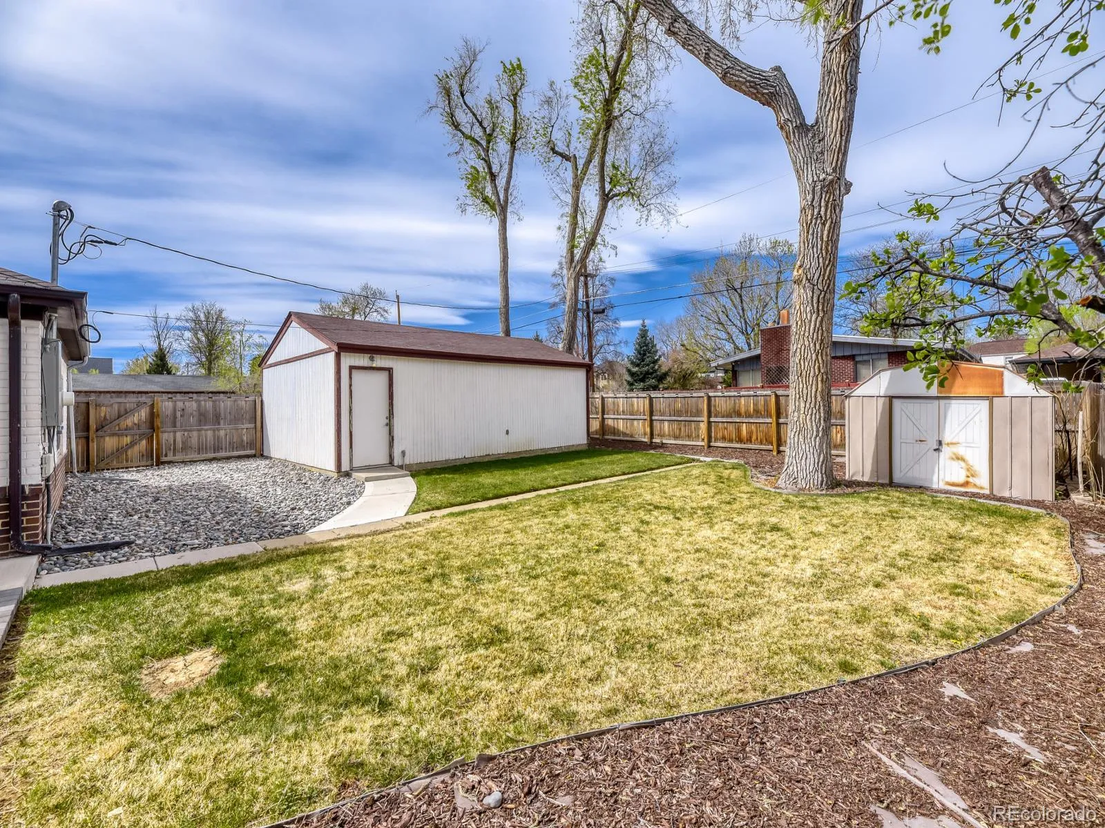 04092026215312 1600 16