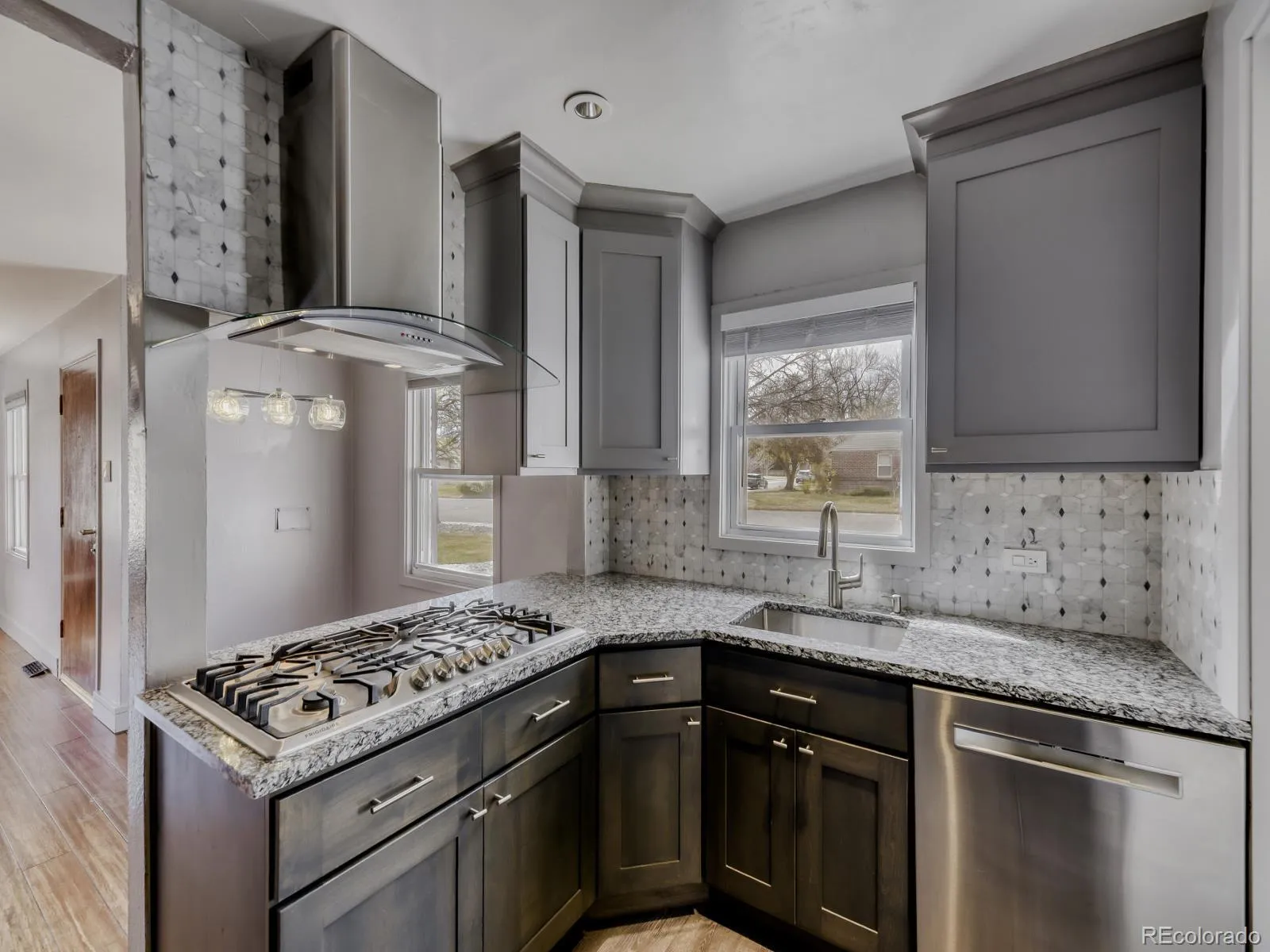 04092026215312 1600 7