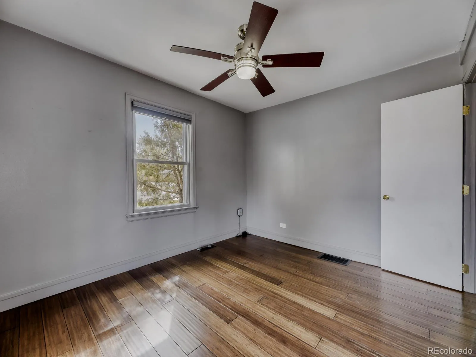 04092026215312 1600 8