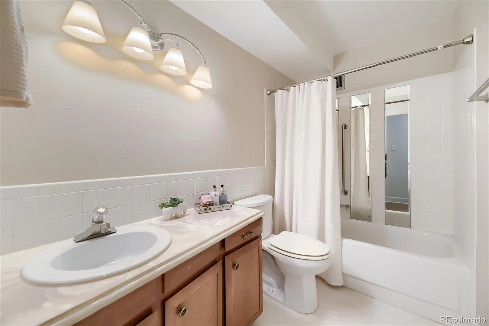 755 S Alton Way #7C Denver CO 80247 | MLS #REC4236734 08032026170757 1600 9