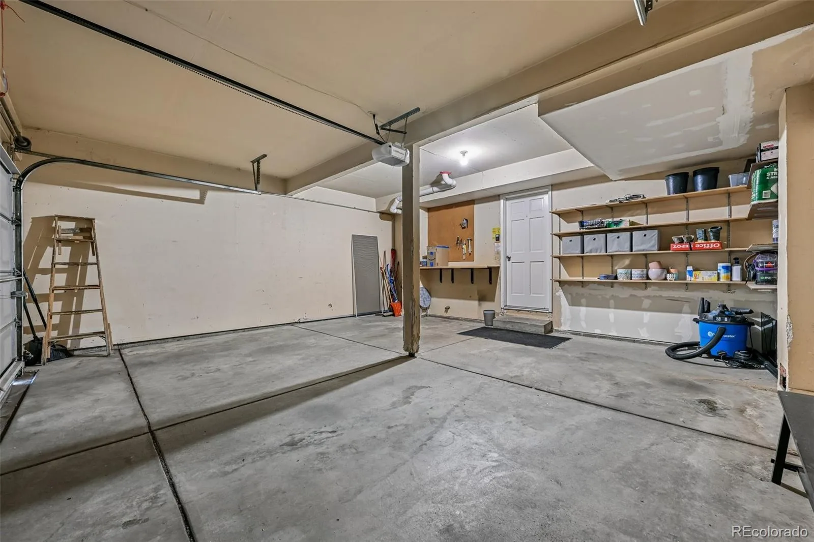 14095 E Radcliff Circle Aurora CO 80015 | MLS #REC4237418 08282026170835 1600 30