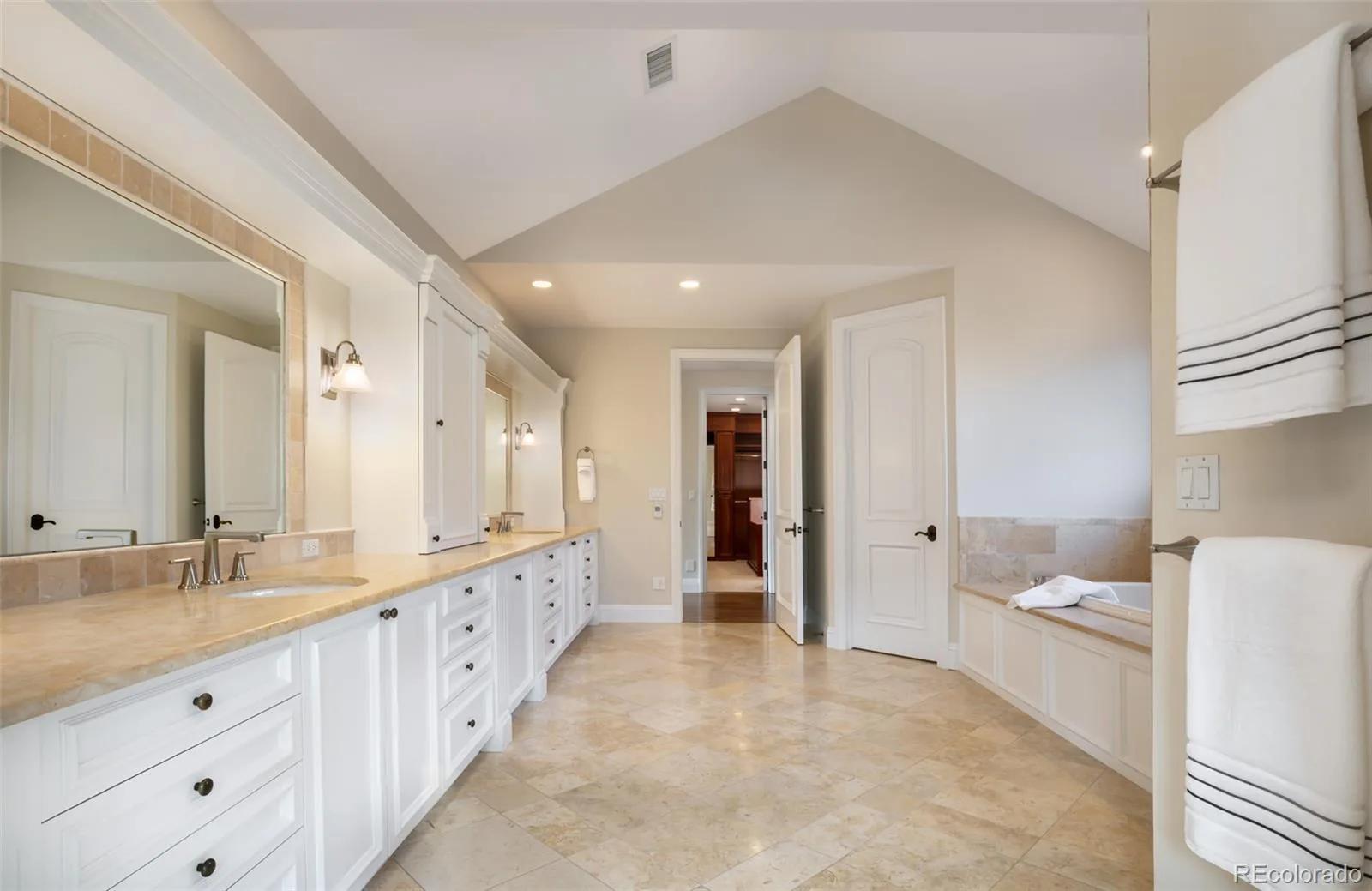 444 Saint Paul Street Denver CO 80206 MLS #REC4238330 07102026155056 1600 18