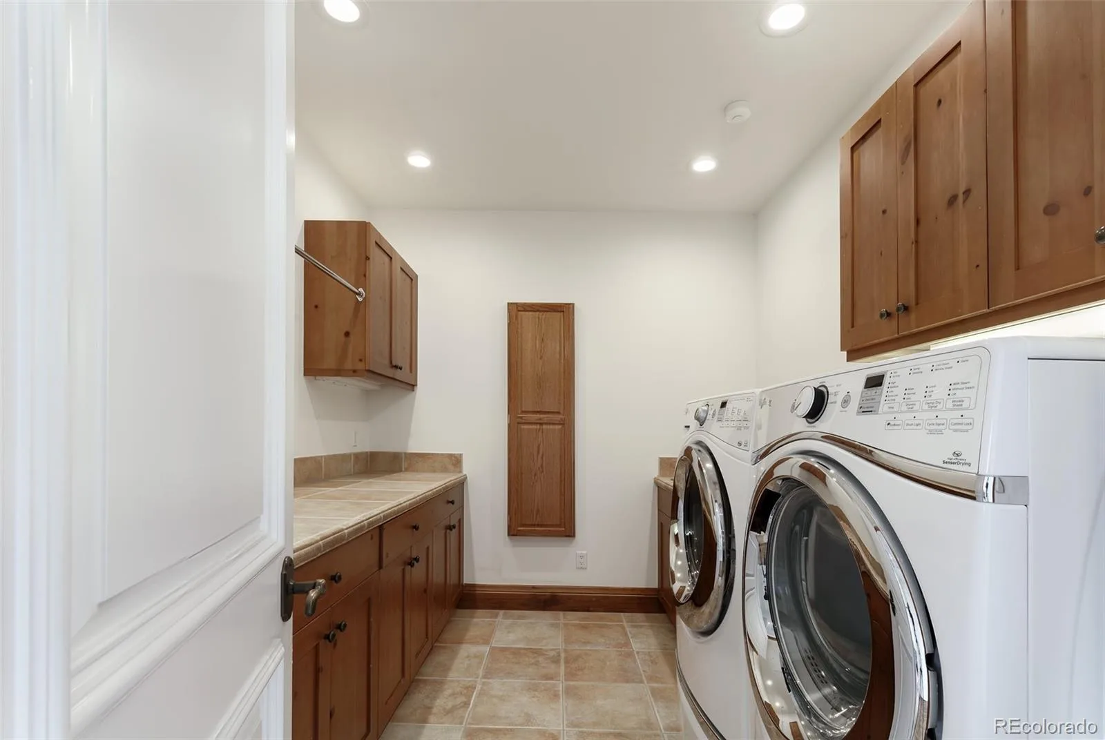 444 Saint Paul Street Denver CO 80206 MLS #REC4238330 07102026155056 1600 25