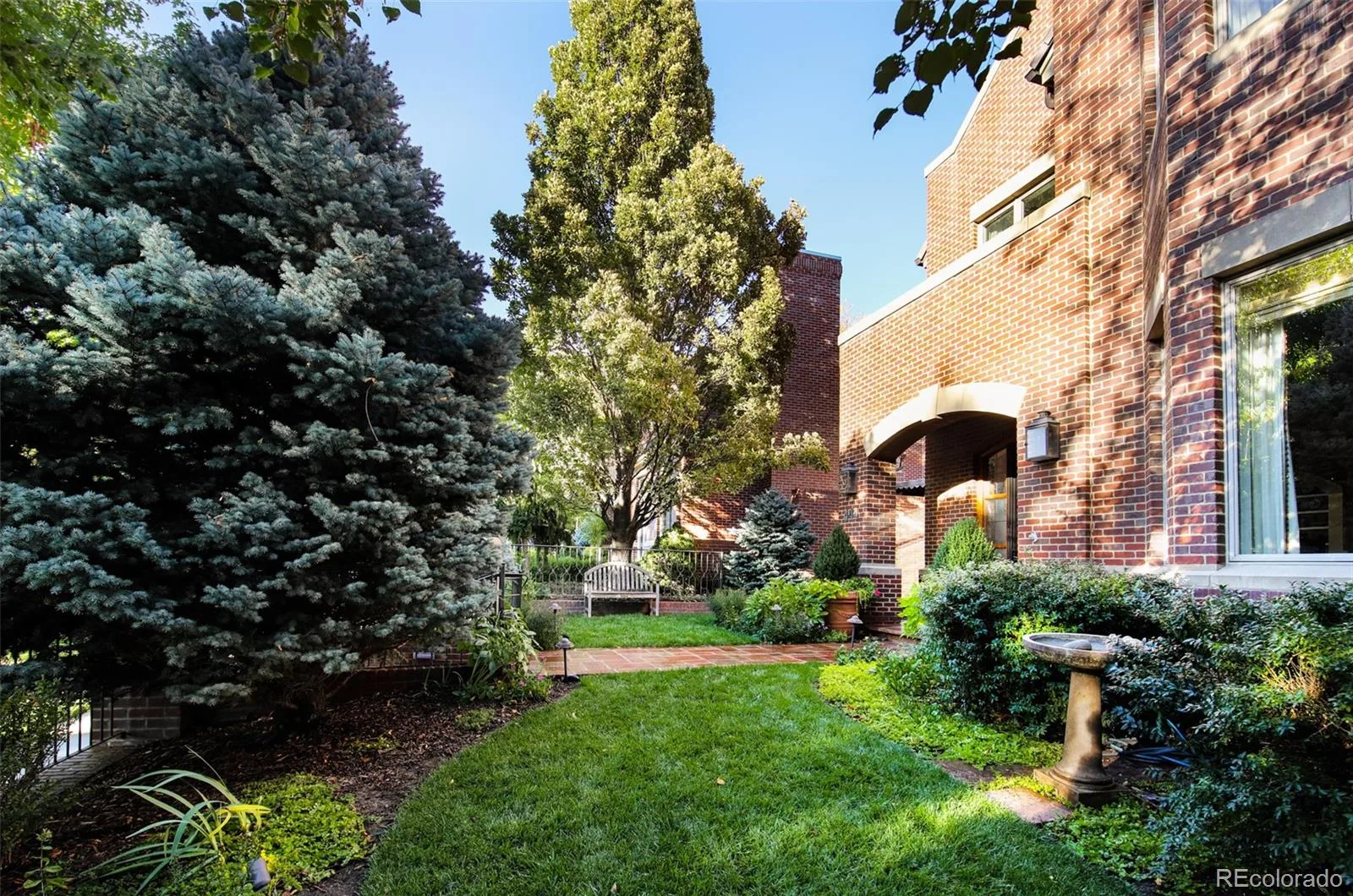 444 Saint Paul Street Denver CO 80206 MLS #REC4238330 07102026155056 1600 35