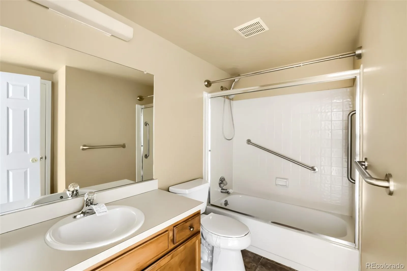 1575 S Trenton Court Denver CO 80231 | MLS #REC4238734 09152026180307 1600 13