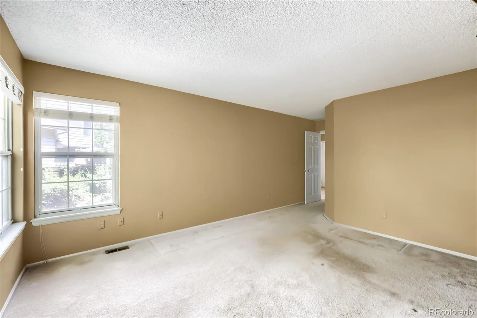 1575 S Trenton Court Denver CO 80231 | MLS #REC4238734 09152026180307 1600 9