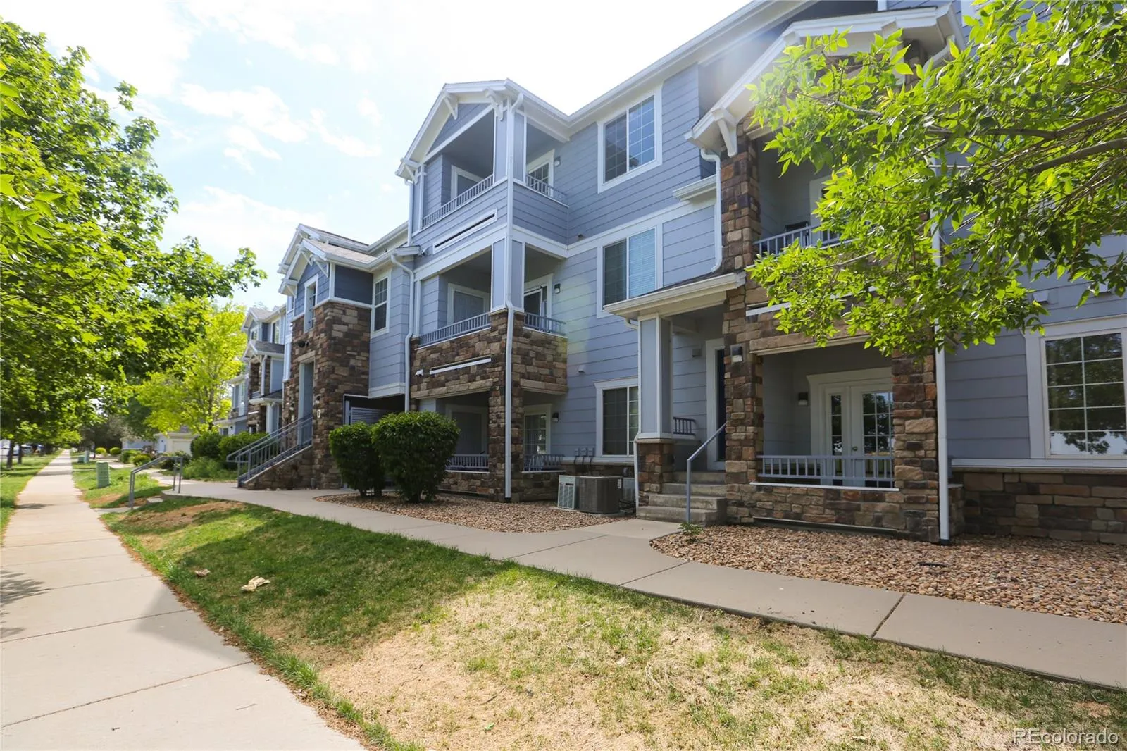 5255 Memphis Street #921 Denver CO 80239 MLS #REC4238961 05142026234909 1600 25