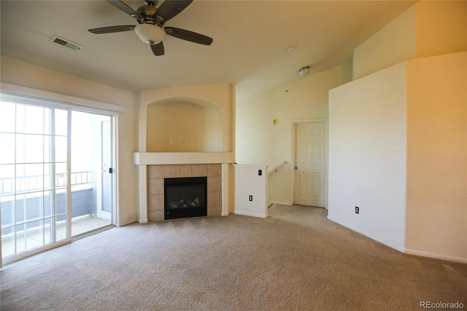 5255 Memphis Street #921 Denver CO 80239 MLS #REC4238961 05142026234909 1600 4