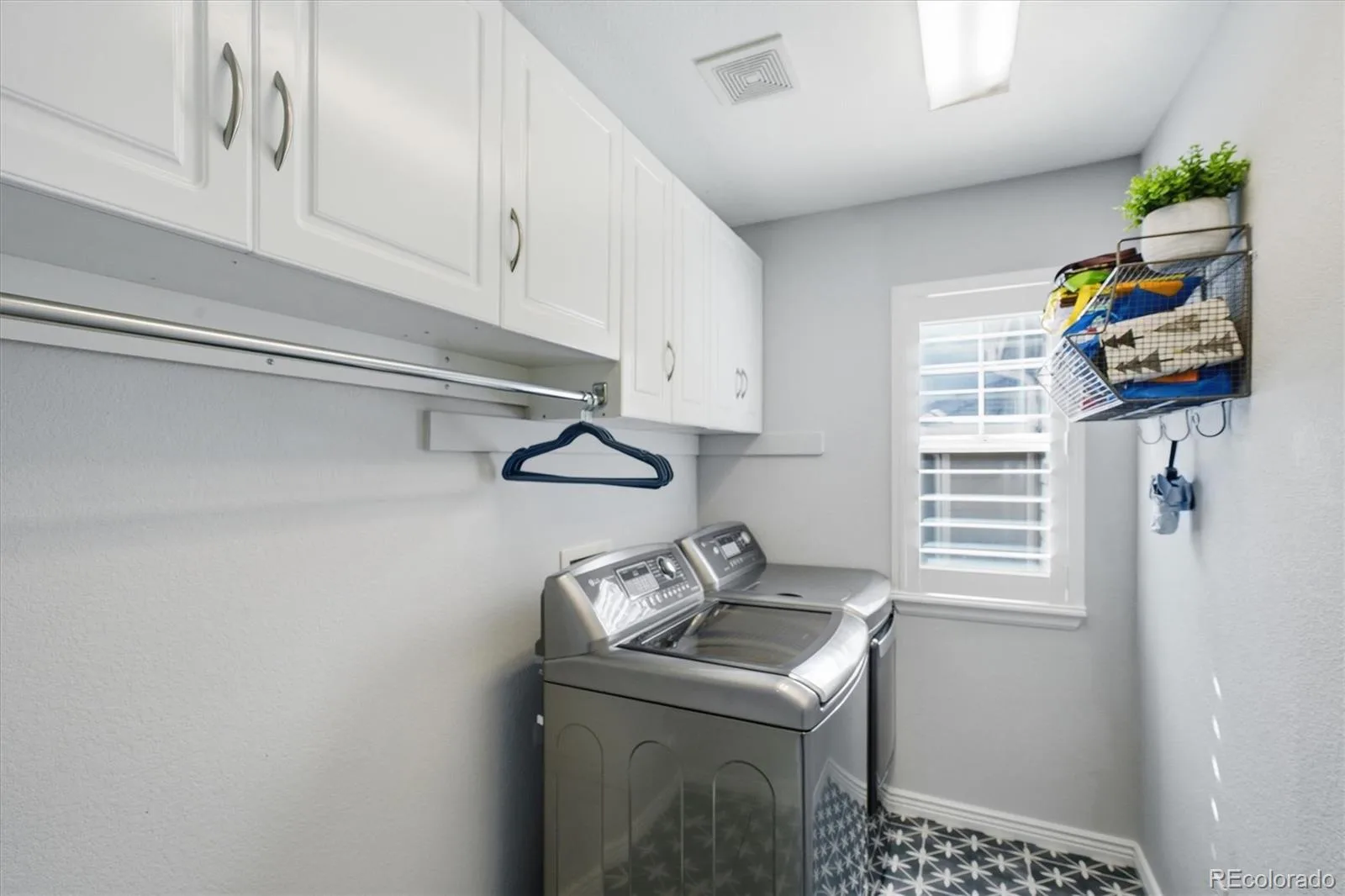 4150 Bountiful Circle Castle Rock CO 80109 | MLS #REC4238993 08162026050911 1600 16
