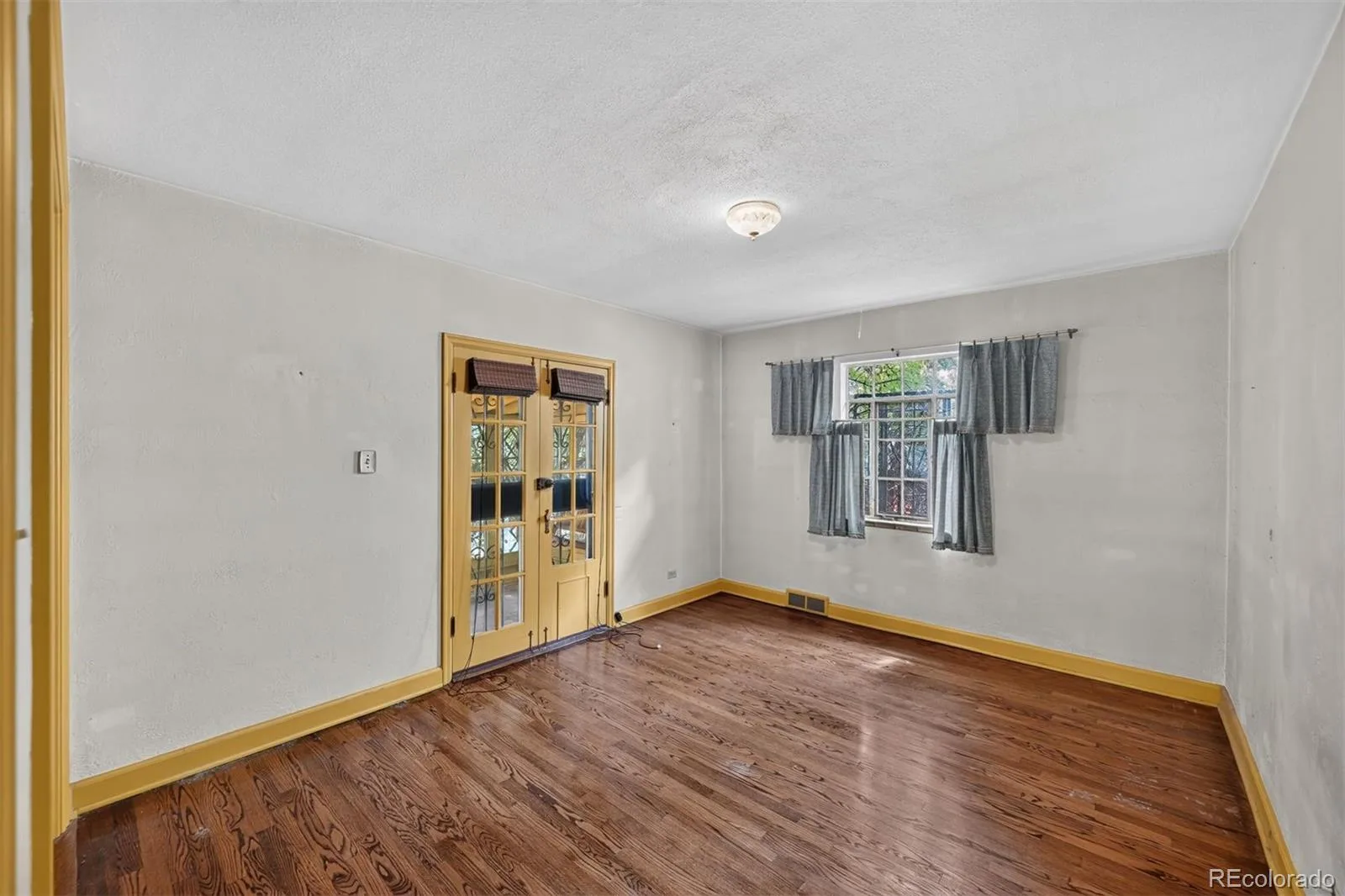 360 Jasmine Street Denver CO 80220 | MLS #REC4239562 08272026175735 1600 6