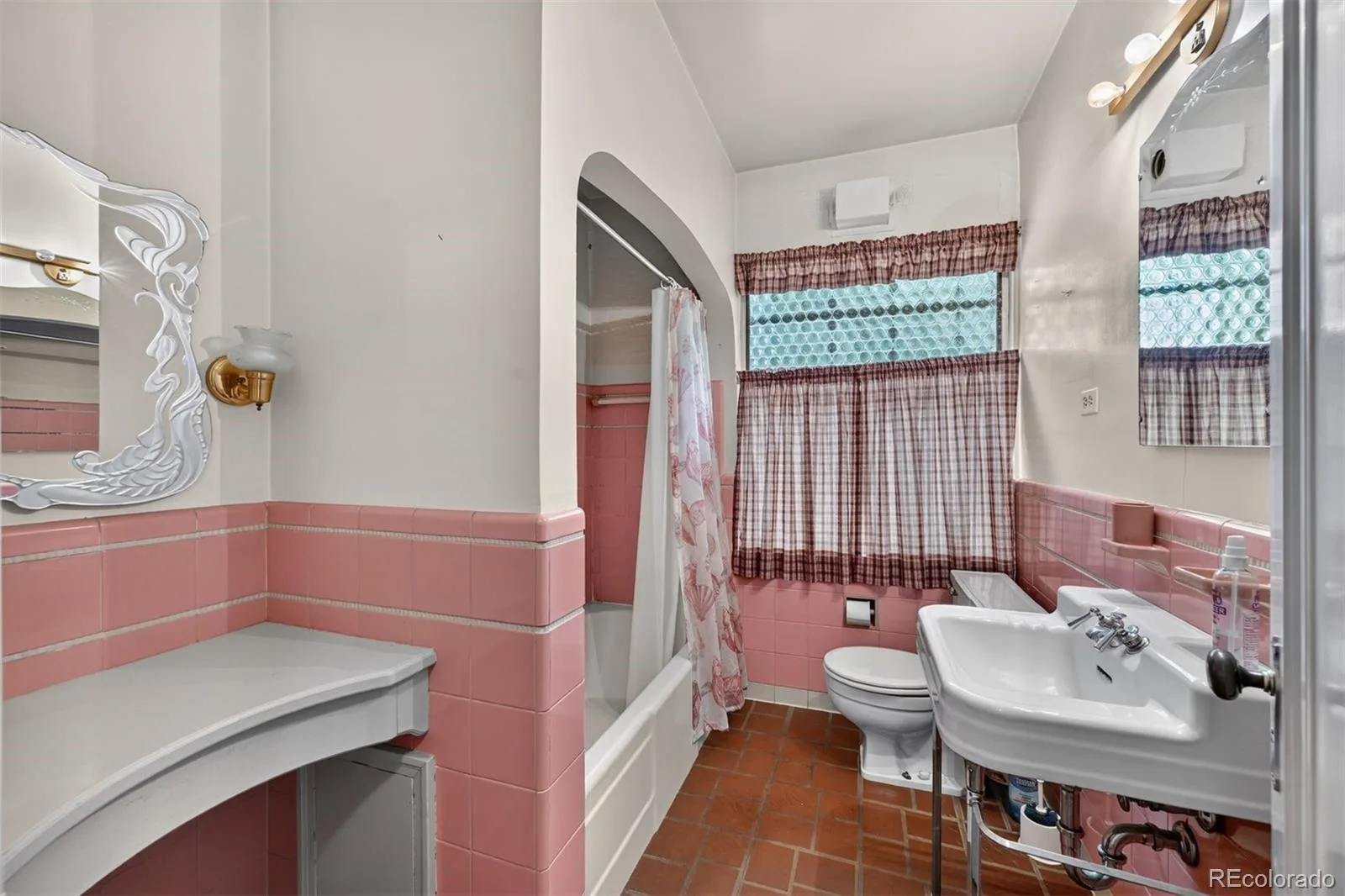 360 Jasmine Street Denver CO 80220 | MLS #REC4239562 08272026175735 1600 8