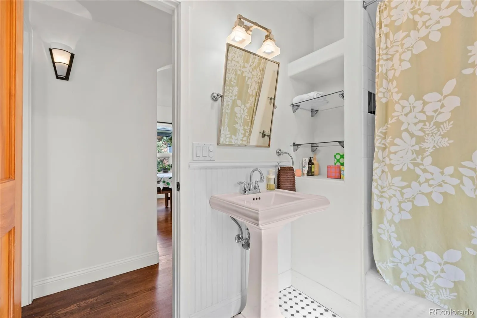 3240 W 29th Avenue Denver CO 80211 MLS #REC4241903 05032026001505 1600 20
