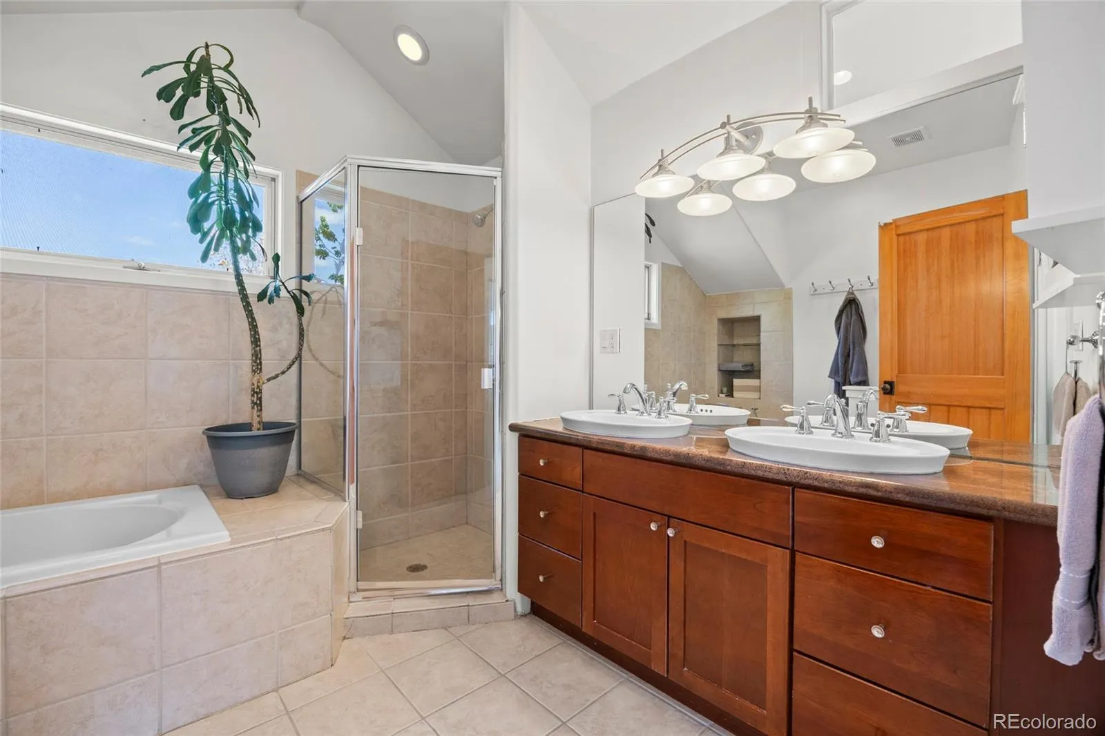 3240 W 29th Avenue Denver CO 80211 MLS #REC4241903 05032026001505 1600 28