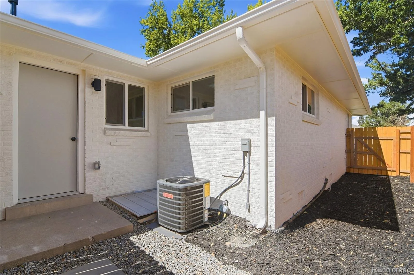 3662 Grape Street Denver CO 80207 | MLS #REC4242758 08202026172435 1600 15