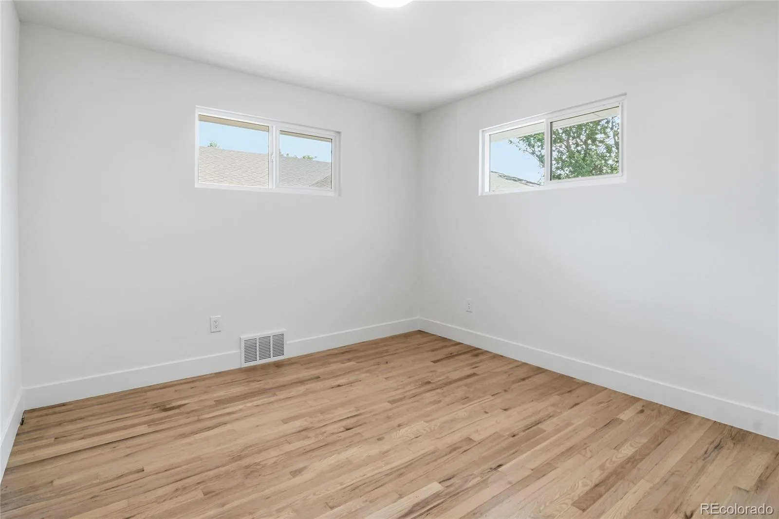 3662 Grape Street Denver CO 80207 | MLS #REC4242758 08202026172435 1600 16