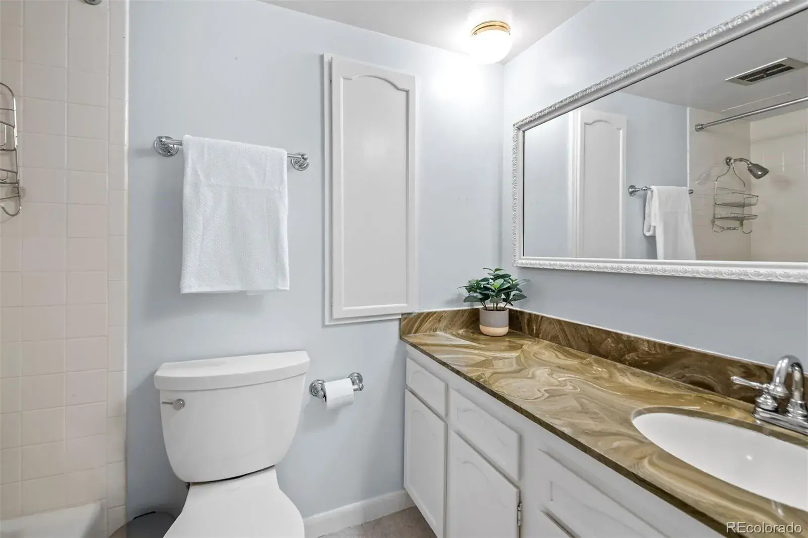 01162026001736 1600 17