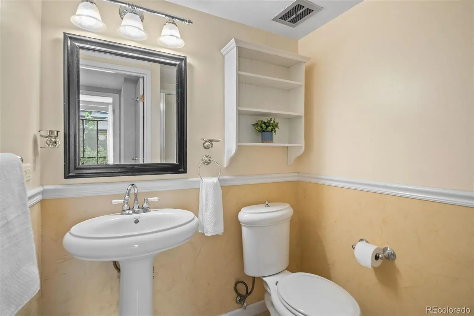 01162026001736 1600 20