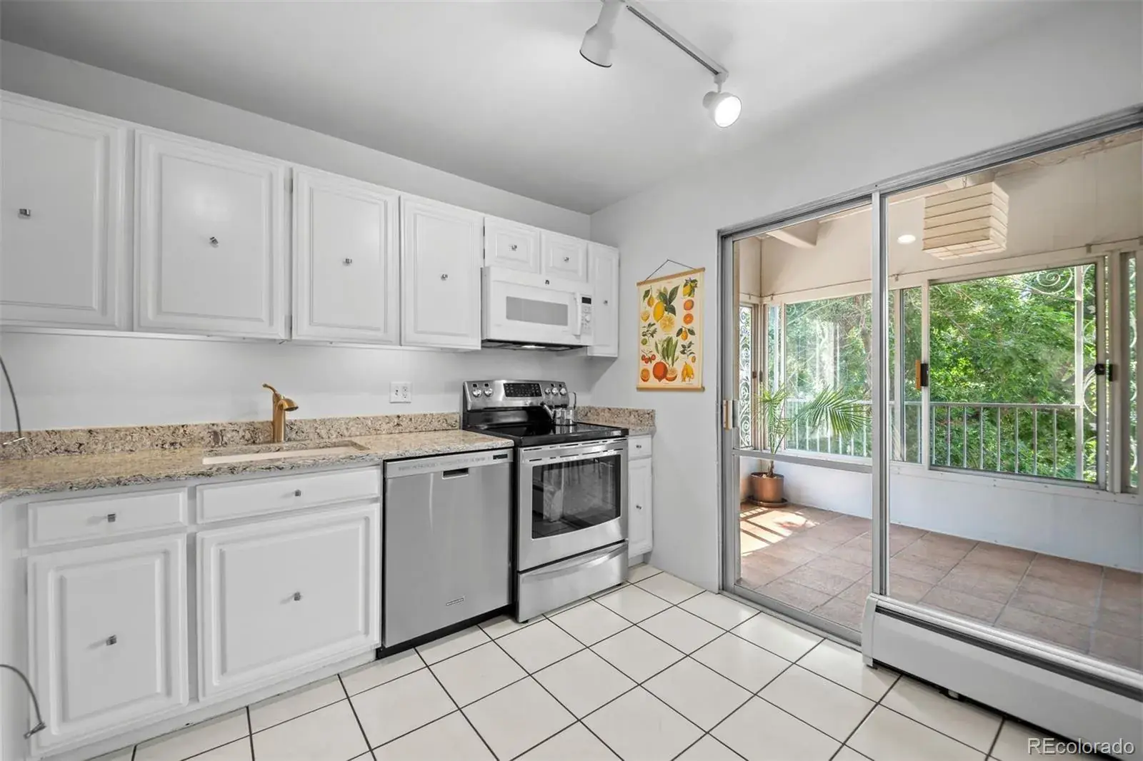 01162026001736 1600 8